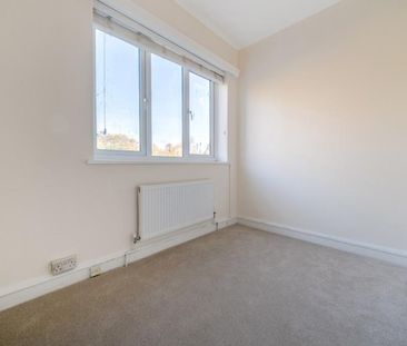 4 bedroom maisonette to rent - Photo 1