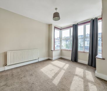 Bertram Road, London, NW4 - Photo 1