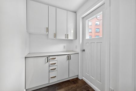 For Lease - 116 Branstone Road Unit# Main Floor, Toronto, Ontario - Photo 4