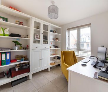4 bed detached house to rent in Speckledwood Way, Great Park, NE13 - Photo 3
