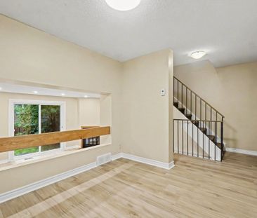 For Lease - 1781 Lamoureux Drive, Orleans - Cumberland and Area, On... - Photo 6