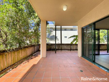 6/28 Cadell Street, Toowong, QLD 4066 - Photo 5