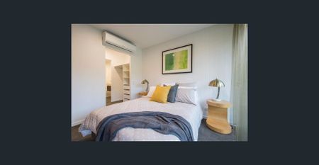 Modern Apartment Living in Ashmore - Photo 3