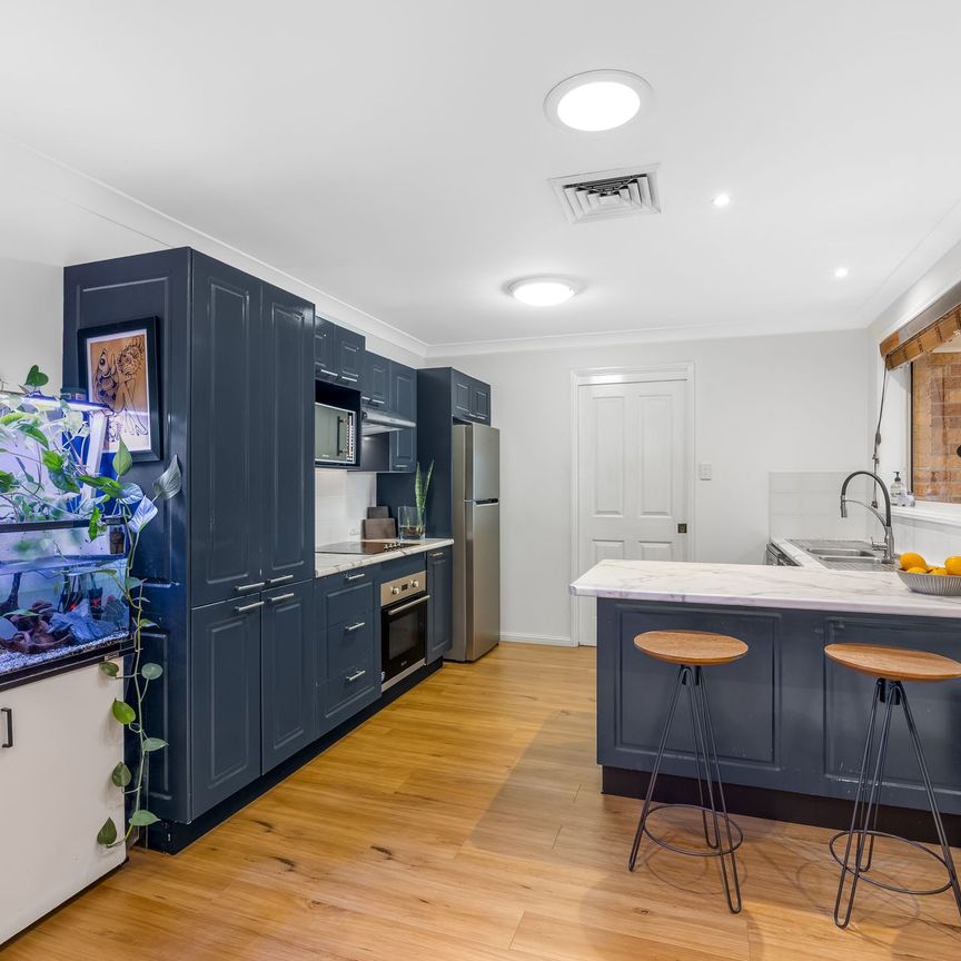 STUNNING FAMILY HOME IN A QUIET CUL DE SAC - Photo 1