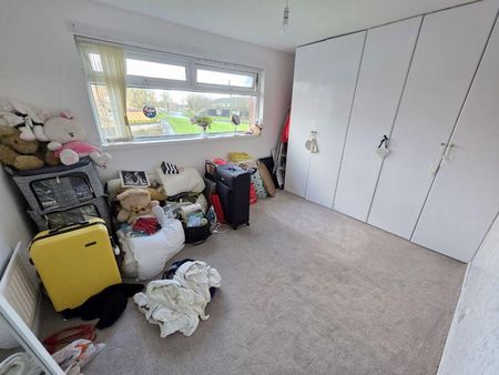 2 bedroom semi-detached house to rent - Photo 5