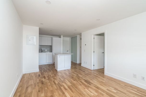 230 Oak Street - Photo 1