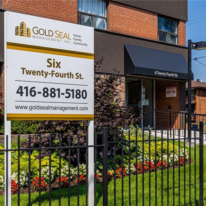 6 Twenty Fourth Street, Etobicoke, ON M8V 3N4 - Photo 1