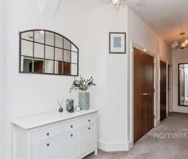 Stansfield House, Swallowtail Grove, Frimley, Camberley, Surrey, GU16 - Photo 2