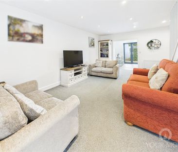 2 bedroom terraced house to rent - Photo 2