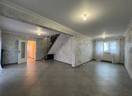 7 pièces - 124,92 m² - RDC - Colocation non autorisée - Photo 2