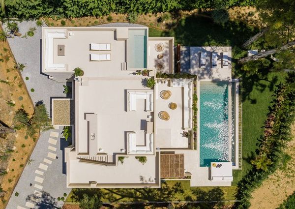 Luxury Villa for rent in Marbella Del Este, Spain