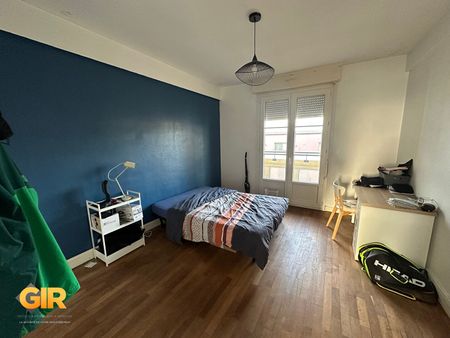 Location Appartement 3 pièces 68m² RENNES 35700 - Photo 3