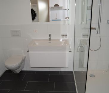 Grosse 3.5 Zimmer Wohnung 97m² - Im Zentrum und nahe Bahnhof - Photo 4