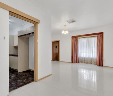 3 Trembath Road, Elizabeth Vale SA 5112 - House For Rent - $550 | D... - Photo 5