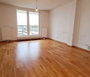 DACHGESCHOSS, gepflegte 103 m2 Neubau mit Loggia und Balkon, Wohnkü... - Photo 1