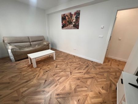 Piso de alquiler en Avenida de Filiberto Villalobos, 62, San Bernardo - Photo 4