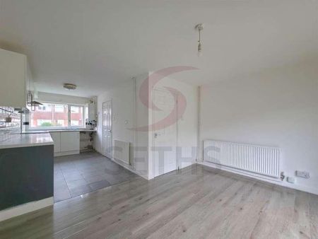 Blaise Grove, Northfields, Leicester, LE4 - Photo 3