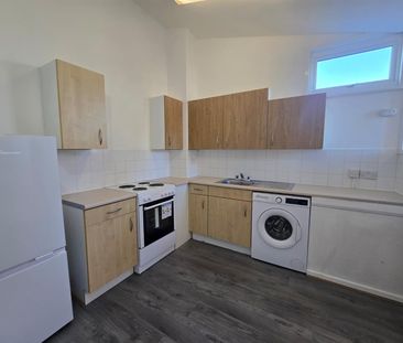 Kiln Shaw, Langdon Hills, Basildon SS16, London - Photo 5