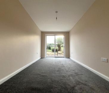 3 bedroom bungalow to rent - Photo 3