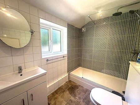 Beaconsfield Road, Canterbury, CT2 - Photo 2