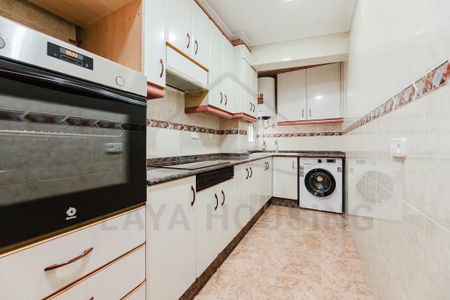 Carrer de lArquitecte Rodríguez, Valencia, Valencian Community 46019 - Photo 2