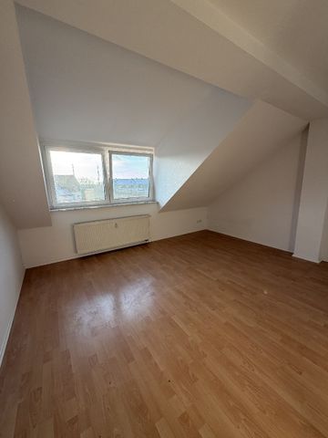 Charmante Dachgeschosswohnung in Leipzig - Foto 2