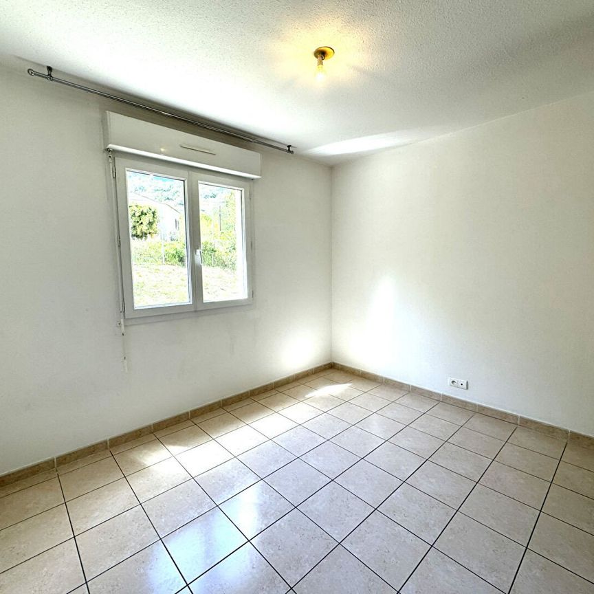 Appartement T3 (73 m²) à louer à BASTIA - Photo 1