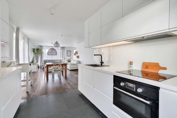 Appartement te huur - Photo 1