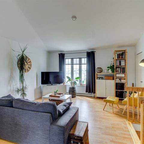 Condo a louer - Photo 1