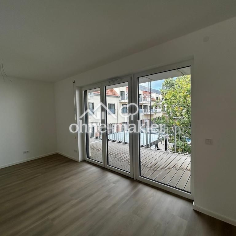 **Neubau** Charmante 2-Zimmer-Wohnung mit Einbauküche und Balkon - Photo 1