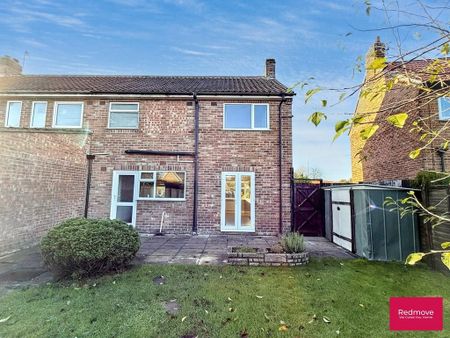 3 bedroom semi-detached house to rent - Photo 4