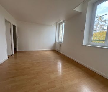 Location Appartement 2 pièces 56m² - Photo 2