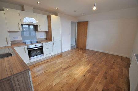 1 bedroom apartment to rent - Photo 4