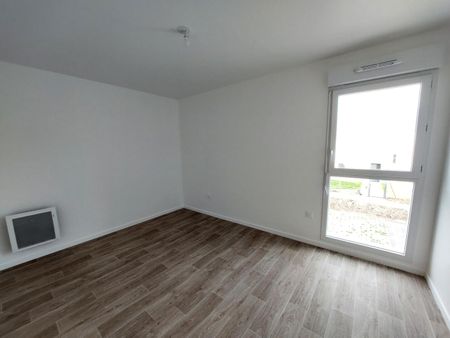 location Appartement T3 DE 66.35m² À MONTLOUIS SUR LOIRE - Photo 2