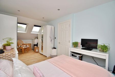 5 bedroom terraced house to rent - Photo 2