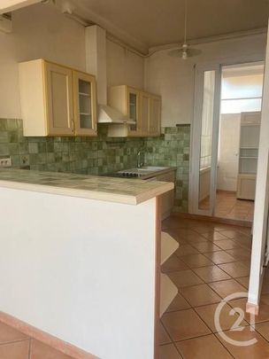 Location Appartement 3 pièces 66m² MARSEILLE 4ème - Photo 1