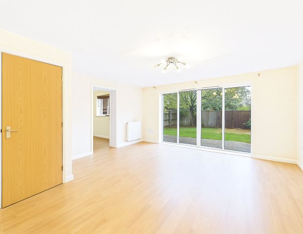 Locksley Gardens, Wokingham Locksley Gardens, Wokingham - Photo 1