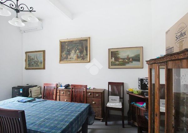 Casa indipendente in affitto