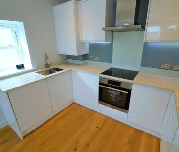 2 bedroom apartment to rent - Photo 6