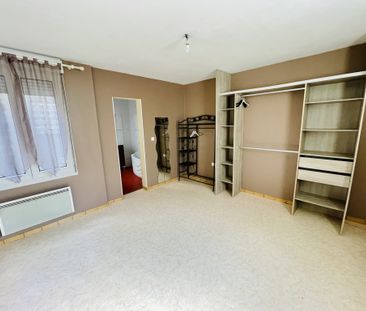 Location Appartement 2 pièces 54m² CHATELLERAULT 86100 - Photo 5