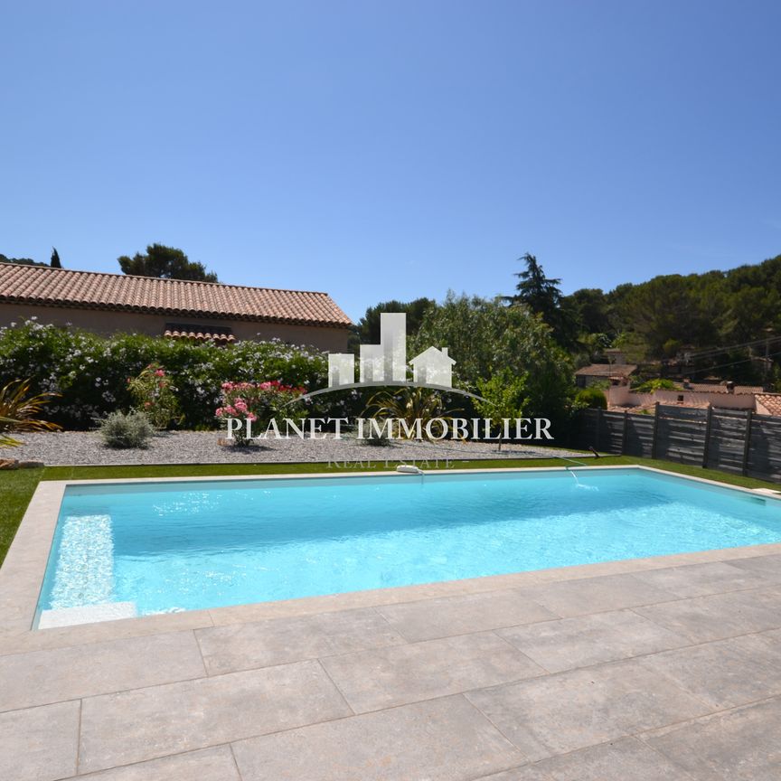 LOCATION VILLA VIDE sur VALLAURIS - Photo 1
