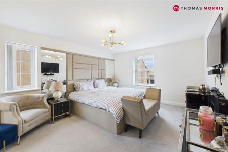 4 bedroom detached house to rent - Photo 5