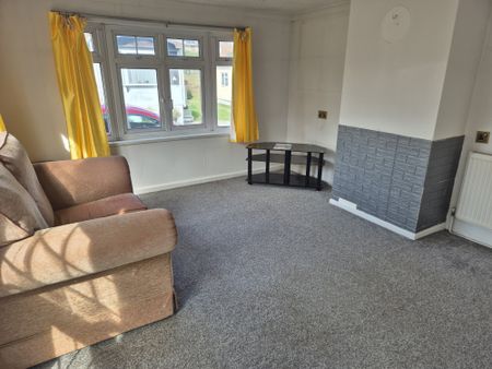 Chester Road, Frodsham - Photo 2