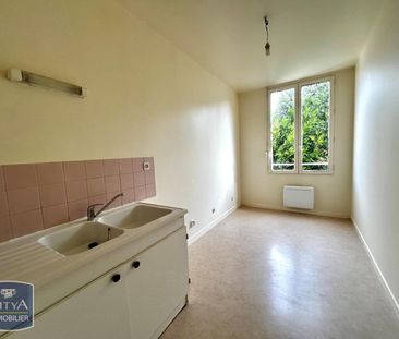 Location Appartement 3 pièces 68m² CHALONS EN CHAMPAGNE 51000 - Photo 2