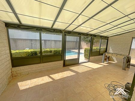 Location Maison 4 pièces 105m² MONTPELLIER 34070 - Photo 5