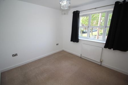 3 bedroom terraced house to rent - Photo 5