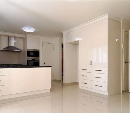 3b2b Master Bedroom - Photo 4