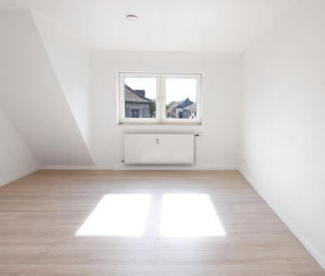 Ihre neue 2 Zimmer Wohnung mit Wohnküche! - Foto 1