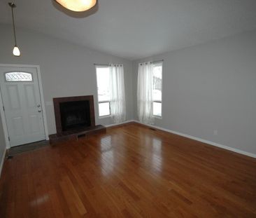 Welcome to Your Perfect Family Home in Edmonton’s West End! - Photo 2