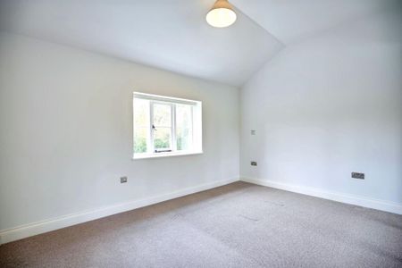 3 bedroom cottage to rent - Photo 3